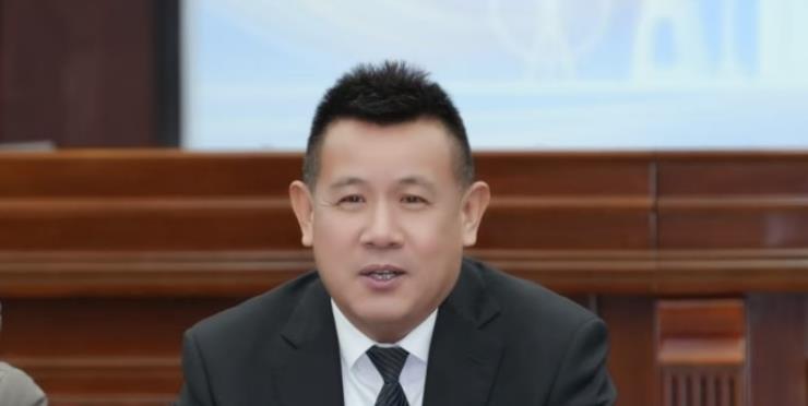 产经观察：张明彦以法为翼，逐光前行