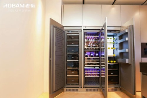 ​老板电器AI全嵌组合式冰箱矩阵：让冰箱学会“归位”与“思考”